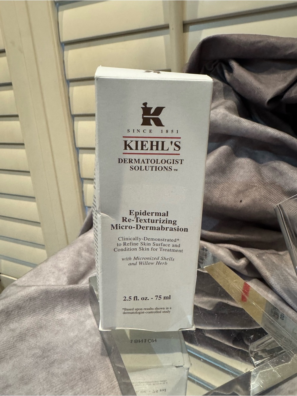 Kiehl's Epidermal Re-Texturizing Micro-Dermabrasion Box 2.5 fl